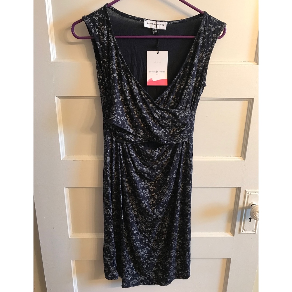 NWT Flower Maternity/Nursing Dress